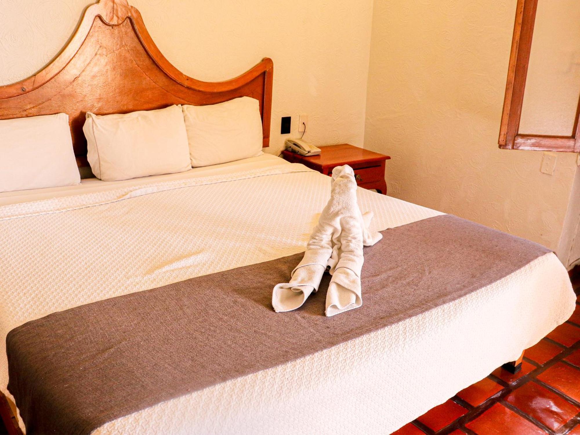 Hotel Frances Guadalajara Kültér fotó