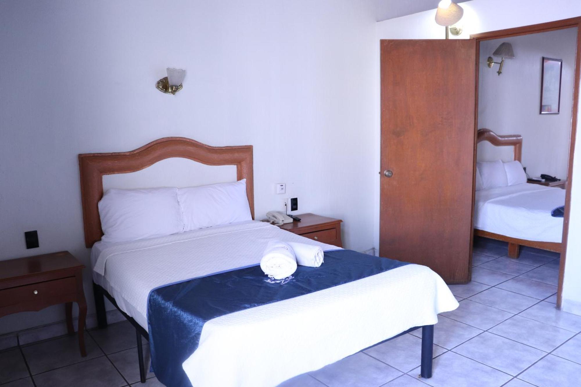 Hotel Frances Guadalajara Kültér fotó