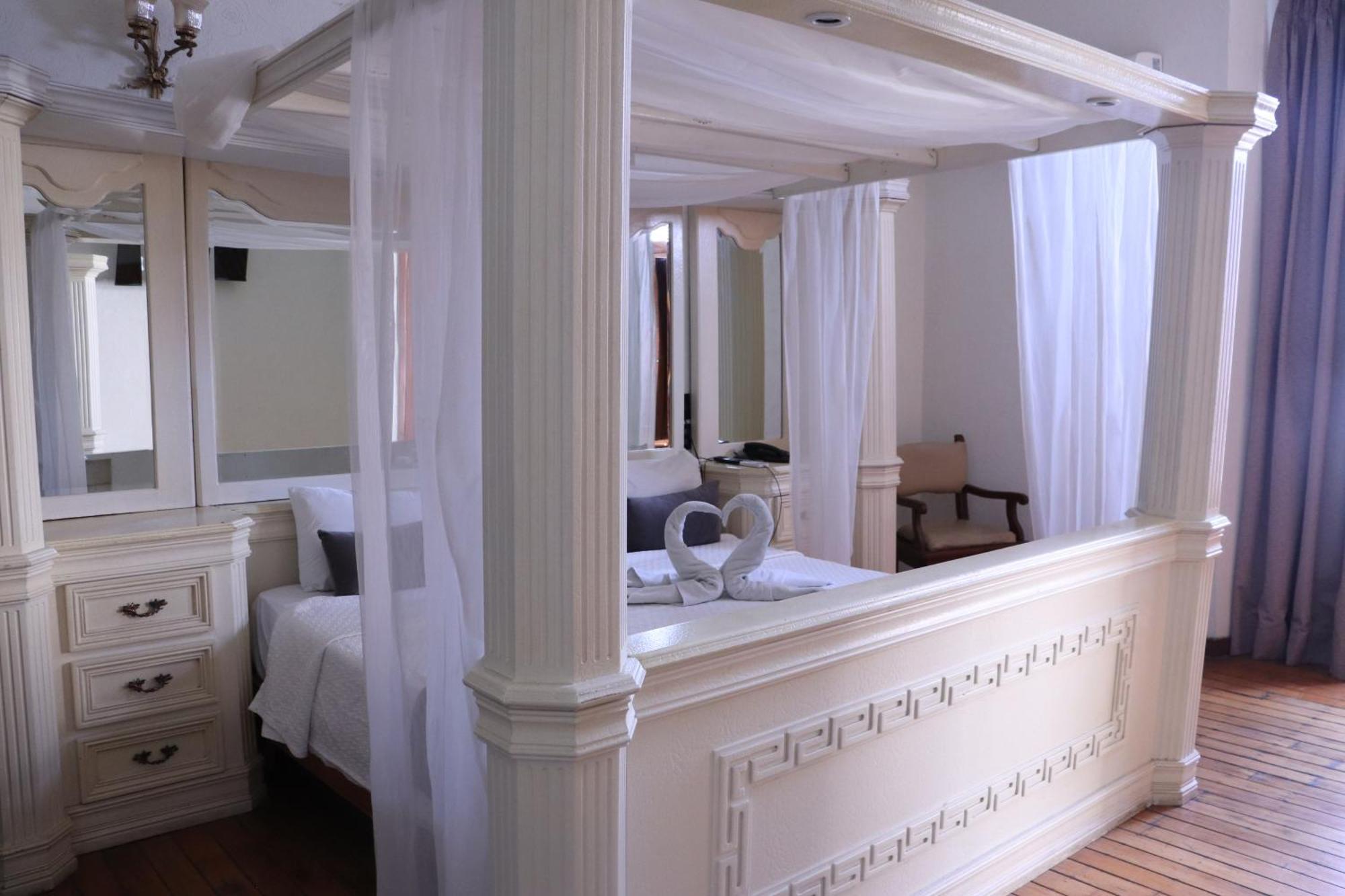 Hotel Frances Guadalajara Kültér fotó