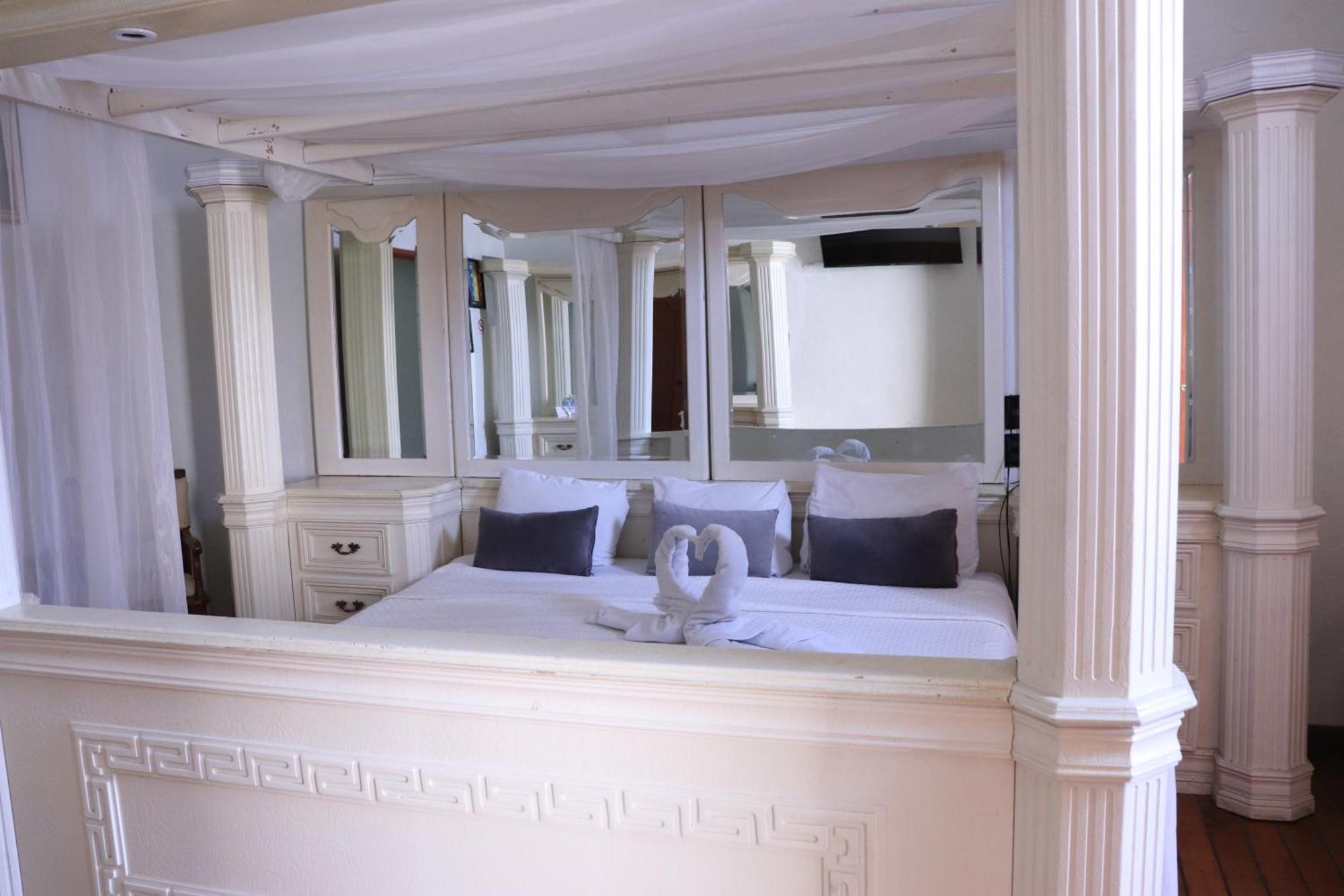 Hotel Frances Guadalajara Kültér fotó
