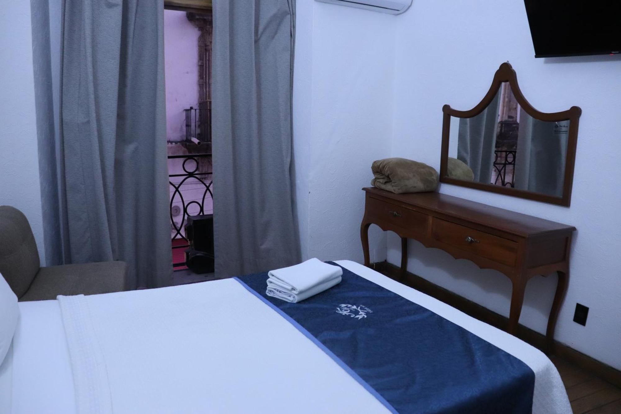 Hotel Frances Guadalajara Kültér fotó